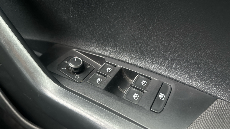 Volkswagen Polo 1.0 TSI 95 R-Line 5dr Petrol Hatchback